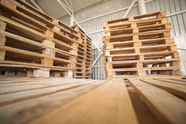 How Large Pallet Delivery Improves Supply Chain Efficiency Louisville, KY
